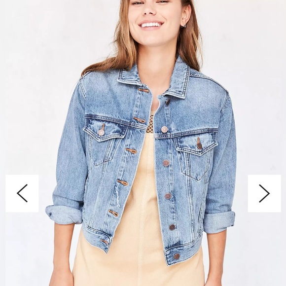 URBAN OUTFITTERS BDG Embroidered Denim Trucker Jacket Womens Size Large - Picture 2 of 11